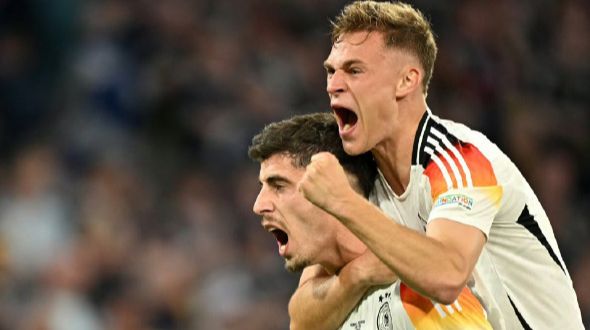 包含斯洛伐克队在比赛中获得胜利,士气大增的词条 包含斯洛伐克队在比赛中获得胜利,士气大增的词条